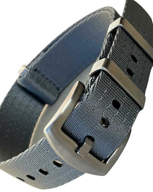 Einteiliges Uhrenarmband in der Farbe grau