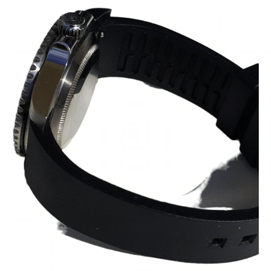 Couch Armband an einer Rolex Submariner